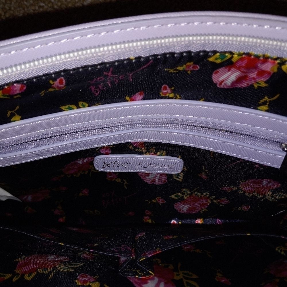 BETSEY JOHNSON PURSE - Picture 9 of 11